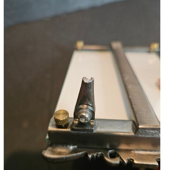 RAJ Pewter Picture Frame 3.5x7,  Screw holder for glass. Ornate top bottom, Read - Picture 7 of 7